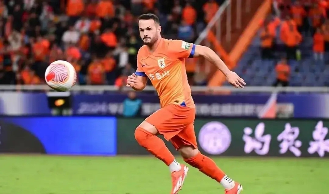 关于赛前中超焦点战，纽卡斯尔门线救险，震撼外界，训练强度明显提升的信息