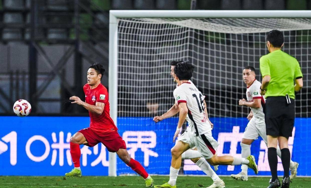 关于赛前中超焦点战，纽卡斯尔门线救险，震撼外界，训练强度明显提升的信息